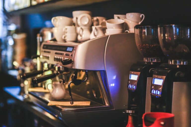 Best Espresso Machines in 2021 - Buyer's Guide